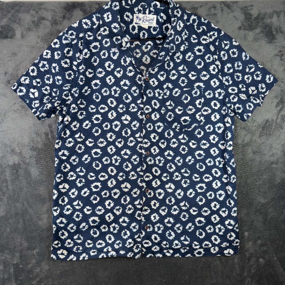 Mens Medium Aeropostale Resort Shirt Blue Excellent Shibori Collar Button Up
